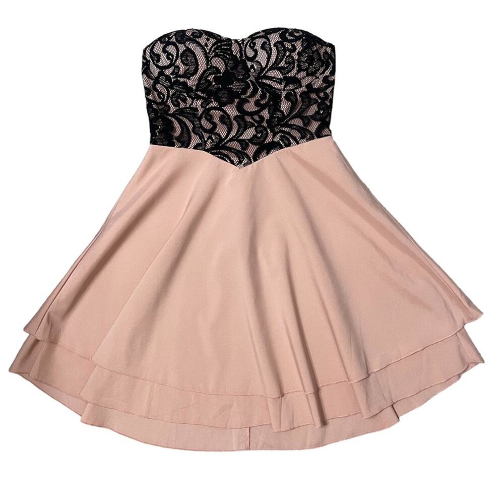 Vintage Y2K Charlotte Russe Strapless Lace Fit & Flare Dress Blush Pink Size S